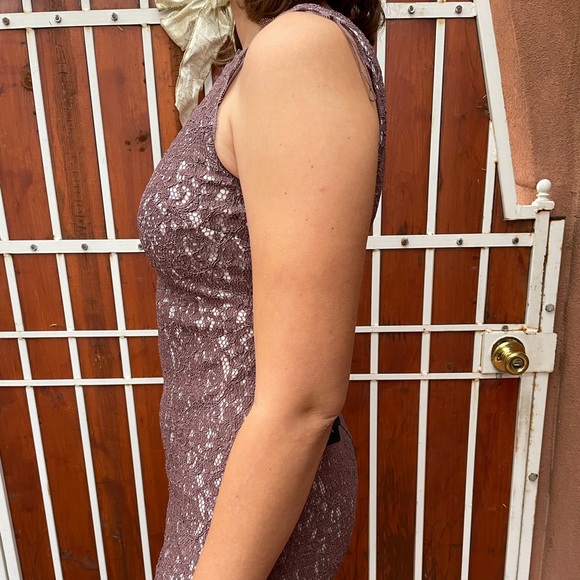 NWT Adrianna Papell lace dress (size 4M) - Picture 4 of 10